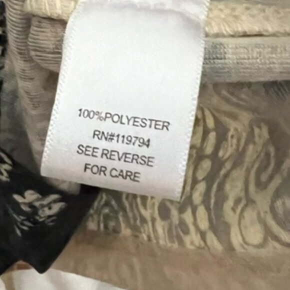 One World Womens Top, Flutter Sleeves, Plus Size 1X - Picture 5 of 7